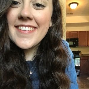 Meet your Posher, Allison